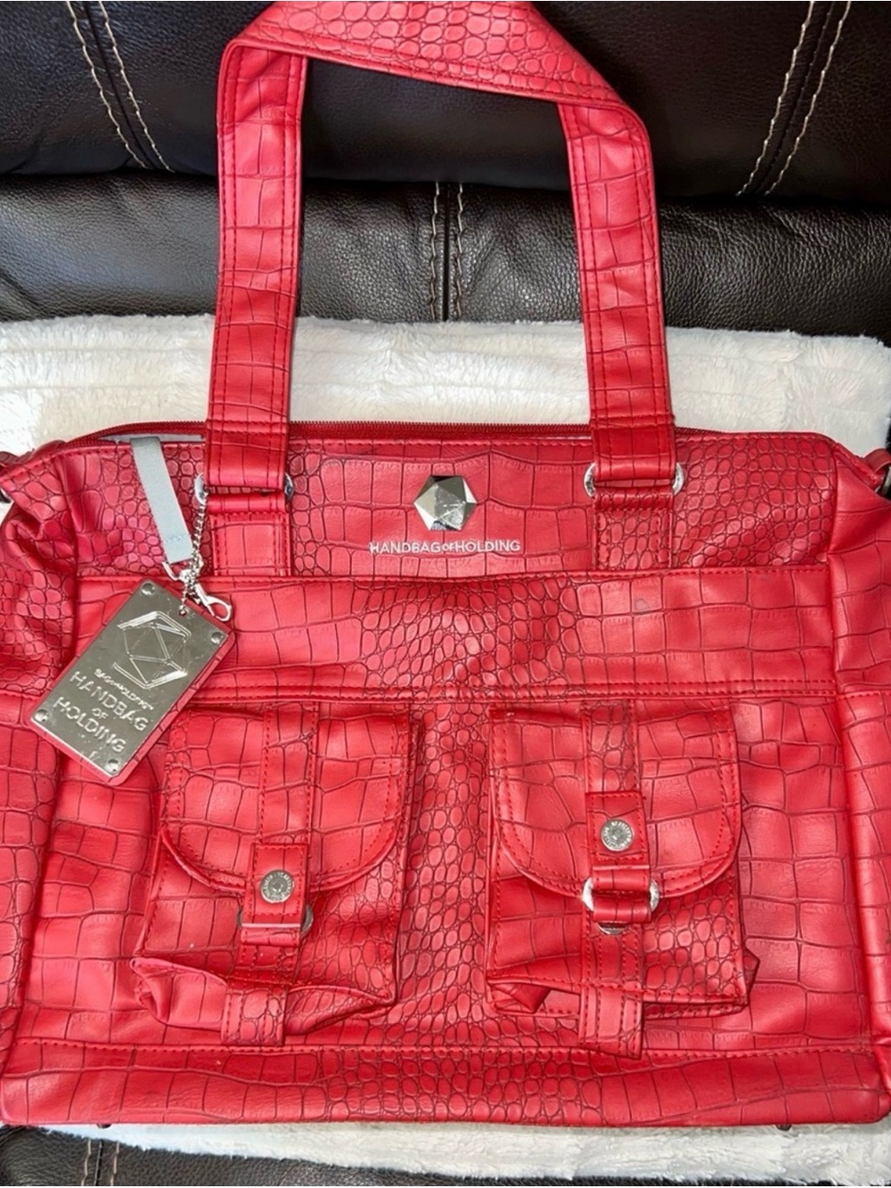 Thinkgeek
ThinkGeek Red Crocodile handbag of holding Women's Zip Top Inner Pocke